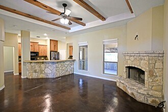 2223 Sun Chase Blvd in New Braunfels, TX - Building Photo - Building Photo