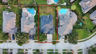 17222 Red Oak Bend Dr in Cypress, TX - Building Photo