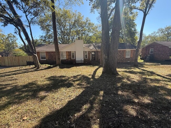 126 Edgewood Dr in Hendersonville, TN - Building Photo - Building Photo