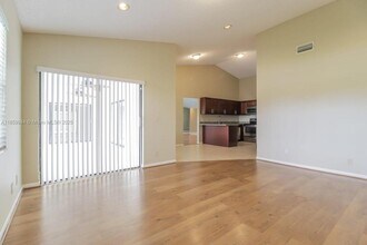 8506 Eagle Run Dr in Boca Raton, FL - Building Photo - Building Photo