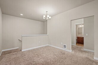 1603 Burnside Pl in Dupont, WA - Building Photo - Building Photo