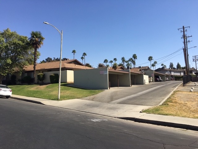 3752 Dana St in Bakersfield, CA - Building Photo - Building Photo