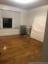 349 Pleasant St in Malden, MA - Building Photo - Building Photo