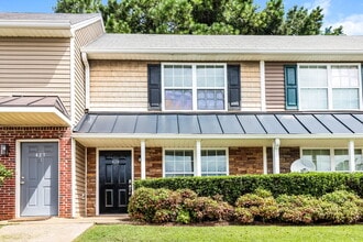 428 W I Pky in Dallas, GA - Building Photo - Building Photo
