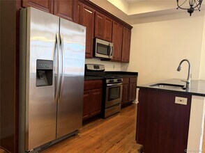 337 Main St in Poughkeepsie, NY - Building Photo - Building Photo