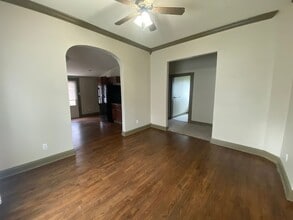 809 W Monroe Ave in Jonesboro, AR - Building Photo - Building Photo