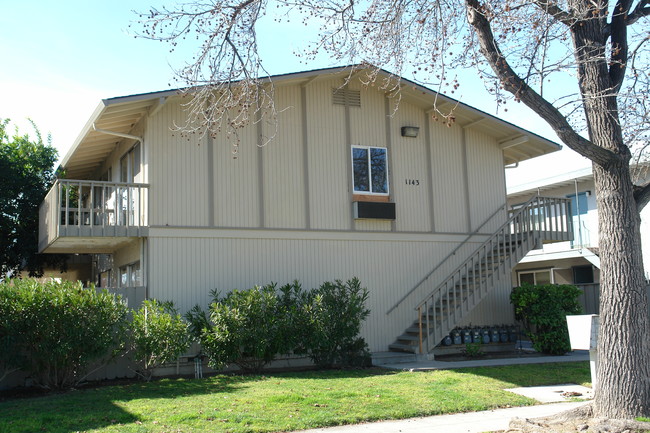 1143 Roewill Dr in San Jose, CA - Building Photo - Building Photo