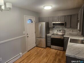 63 Webb St in Meriden, CT - Building Photo - Building Photo