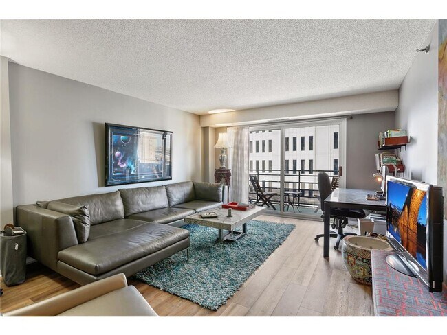 property at 121 Washington Ave S