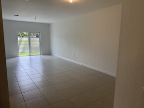 18406 SW 2nd St in Pembroke Pines, FL - Building Photo - Building Photo