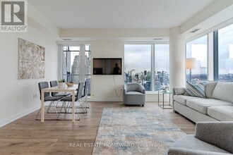 28 Freeland St in Toronto, ON - Building Photo - Building Photo