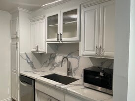 1831 Barry Ave, Unit 4 in Los Angeles, CA - Building Photo