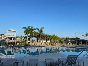 3417 Amber Waves Dr in Plant City, FL - Building Photo - Building Photo