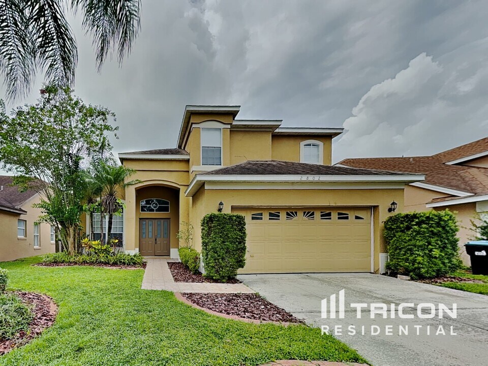 2802 River Ridge Dr in Orlando, FL - Building Photo