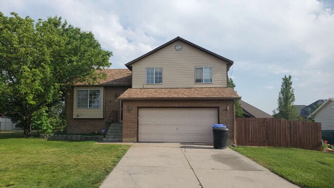 property at 1921 W 150 N