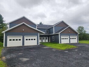 48 Nicholas Ln in Barre, VT - Building Photo - Building Photo