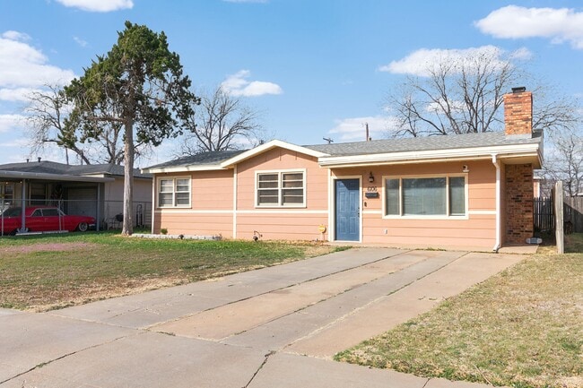 6106 Avenue S in Lubbock, TX - Building Photo - Building Photo