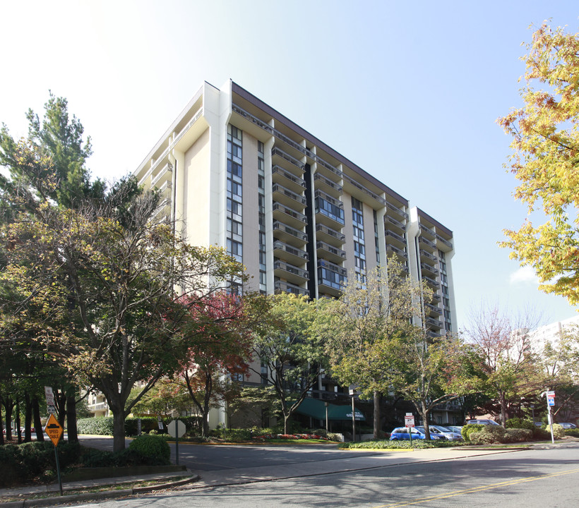 The Greenhouse Condos in Alexandria, VA - Building Photo