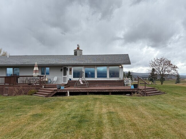 391 N Somers Rd in Kalispell, MT - Building Photo - Building Photo