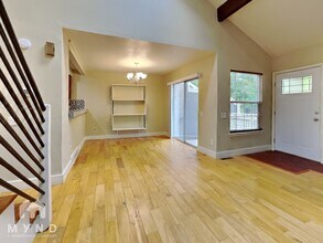 2002 S Helena St in Aurora, CO - Building Photo - Building Photo