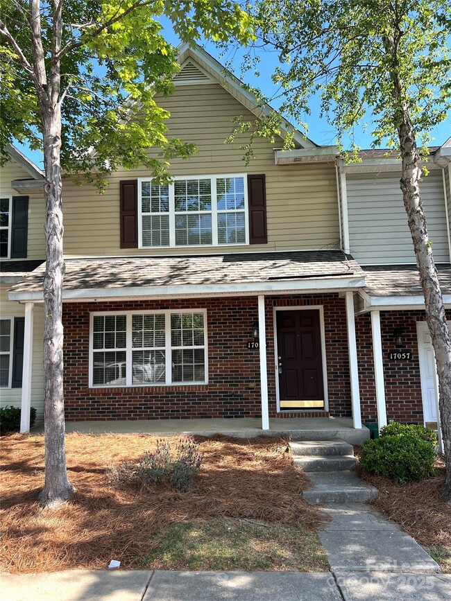 property at 17053 Turning Stick Ct