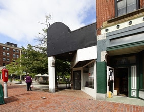 585-593 Congress St in Portland, ME - Building Photo - Building Photo