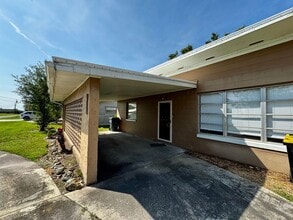 210 N Lakeshore Dr in Lake Wales, FL - Building Photo - Building Photo