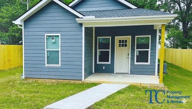 property at 830 Lambuth Blvd