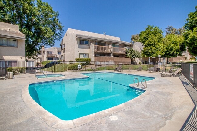 property at 1251 S Meadow Ln