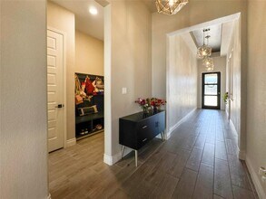 16608 Christina Garza Dr in Manor, TX - Building Photo - Building Photo