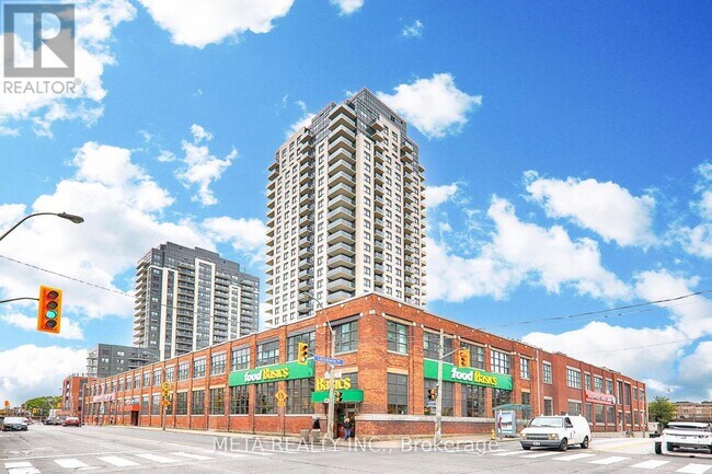 1410-1410 Dupont St in Toronto, ON - Building Photo - Building Photo