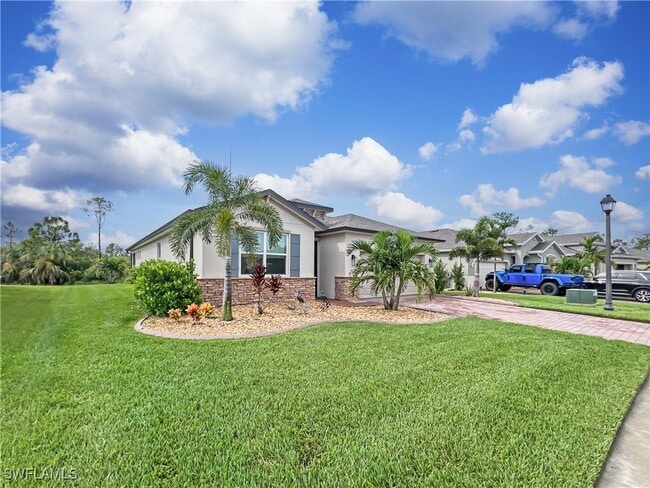 3235 Baravaldo Cir in Cape Coral, FL - Building Photo - Building Photo