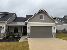 5041 Mooney Fls Dr in Bryan, TX - Building Photo