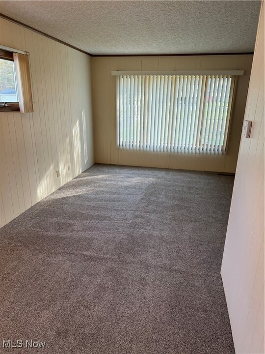 356 Eldon Dr NW in Warren, OH - Building Photo