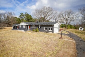 1644 Sims Bridge Rd in Kittrell, NC - Building Photo - Building Photo