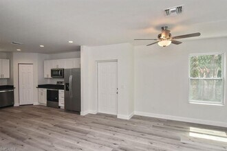 3310 Bassie Ct in Ft. Myers, FL - Building Photo - Building Photo