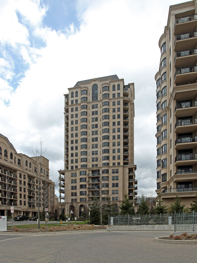 St Gabriel Village in Toronto, ON - Building Photo - Building Photo