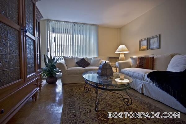 1455 Commonwealth Ave