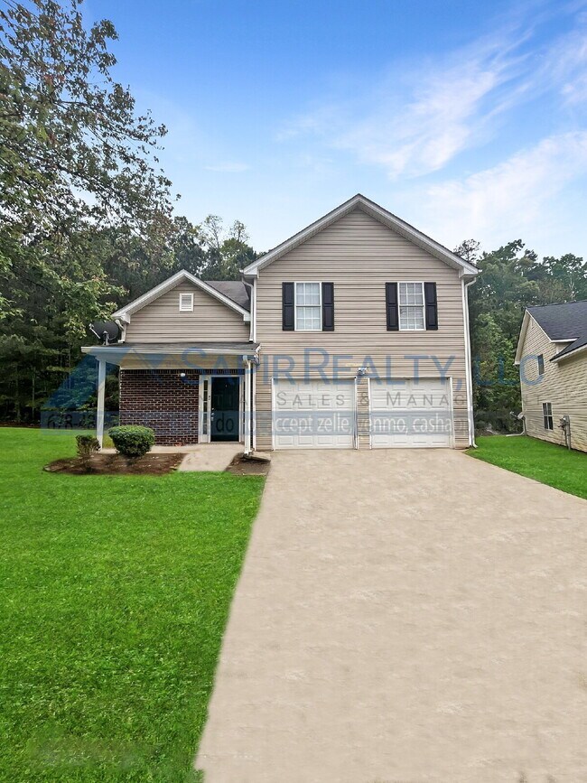 5042 Cottage Grove Pl in Union City, GA - Building Photo - Building Photo