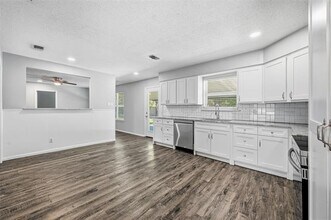 808 Bullock Dr in Coppell, TX - Building Photo - Building Photo