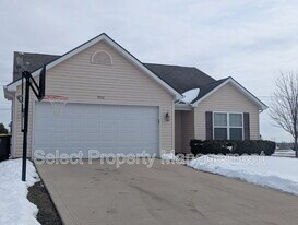 3902 Stanton Hall Pkwy in Fort Wayne, IN - Building Photo