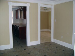 542 E Gaston St in Savannah, GA - Building Photo - Building Photo