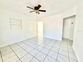 1607 E Maple Ave in Tampa, FL - Building Photo - Building Photo