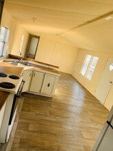 1801 S Business 45 in Corsicana, TX - Building Photo - Building Photo