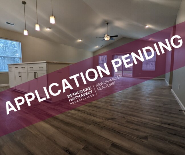 property at 3721 Joy Cir E