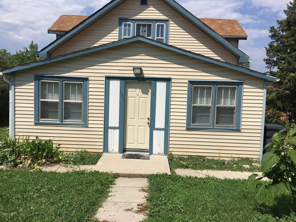 1001 Silverleaf Ave-Unit -1001 Silverleaf #2 in Rapid City, SD - Building Photo