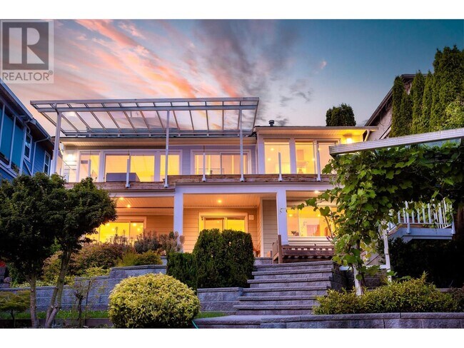 1122 Ioco Rd in Port Moody, BC - Building Photo - Building Photo