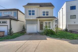 908 Youngs Ln in Nashville, TN - Building Photo