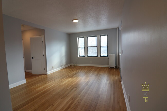 313 Summit Ave, Unit #7 in Boston, MA - Building Photo - Building Photo