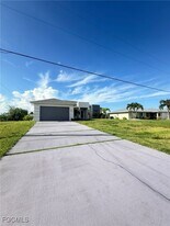 2524 NW 6th Terrace in Cape Coral, FL - Building Photo